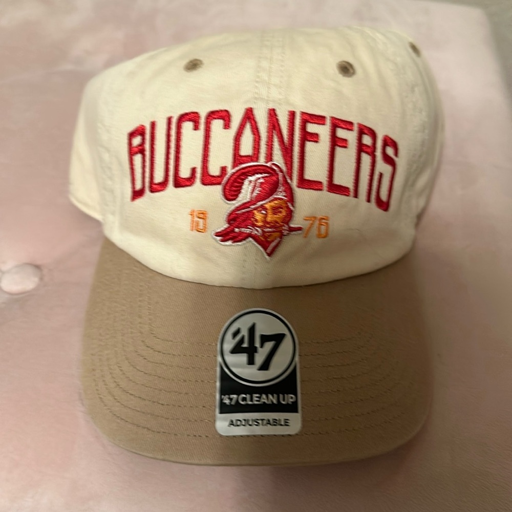 NWT BUCCANEERS Hat